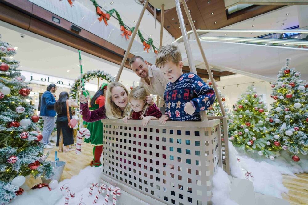 На острове Мария стартовал крупнейший фестиваль «Земля чудес»