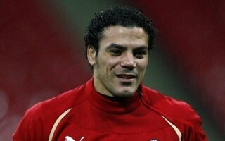 Former Egypt football star Amr Zak arrested at Cairo Airport