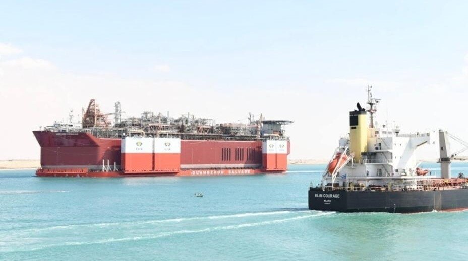 Suez Canal: Passage of the 'HUA RUI LONG' Vessel