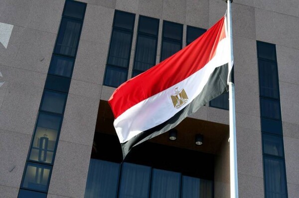 Egyptian Minister Holds Talks with Special Envoy