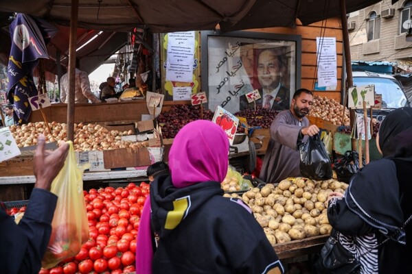 Egypt's inflation rises slightly in December