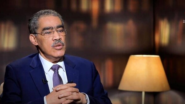 Egyptian Minister Discovers Fake News Accounts on Social Media