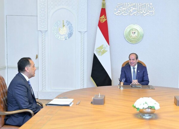 Egyptian President discusses government reshuffle